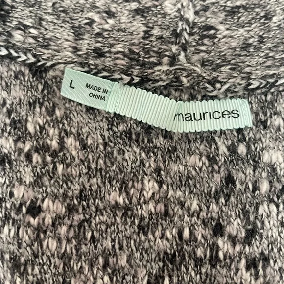 Maurice’s Large Sleeveless Cardigan - Picture 7 of 7